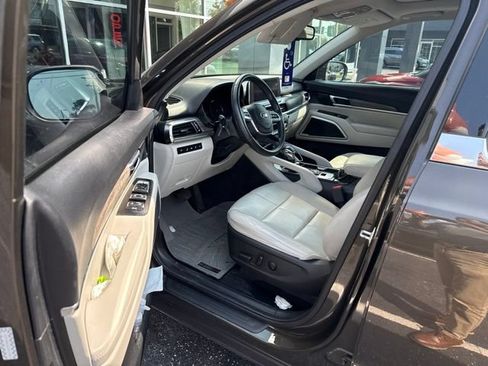 Used 2020 Kia Telluride EX FWD image 5