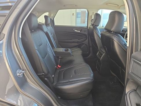 Used 2024 Ford Edge Titanium image 34