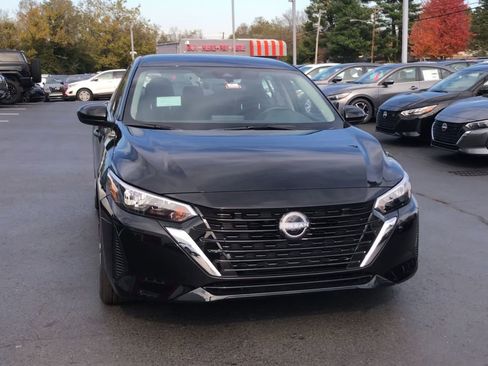 New 2025 Nissan Sentra S image 3