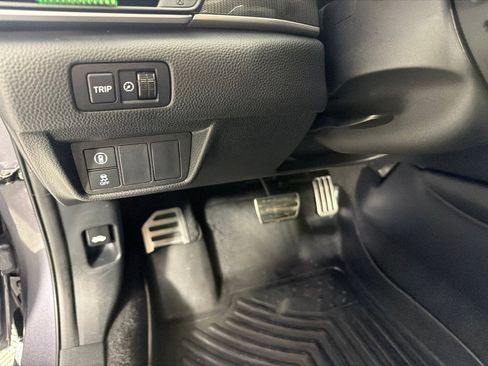 Used 2019 Honda Accord Sport image 14