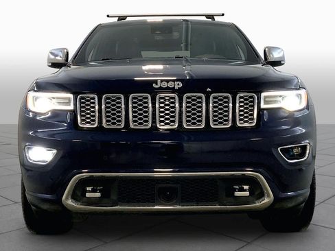 Used 2018 Jeep Grand Cherokee Overland AWD/4WD image 3