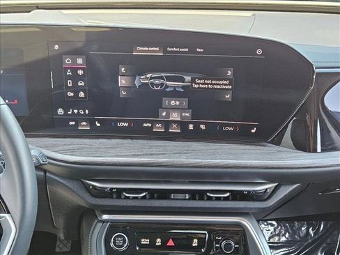 Certified 2025 Audi Q5 Premium w/ Convenience Package AWD/4WD image 12