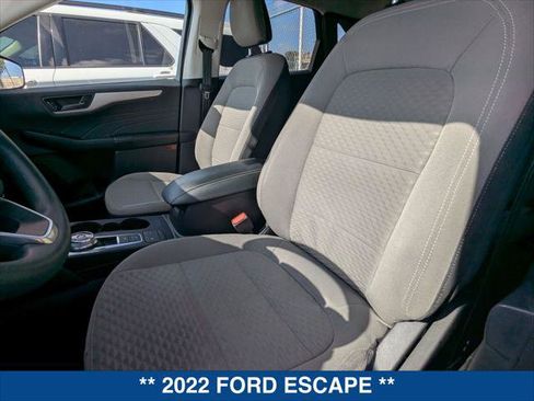 Certified 2022 Ford Escape SE FWD image 20