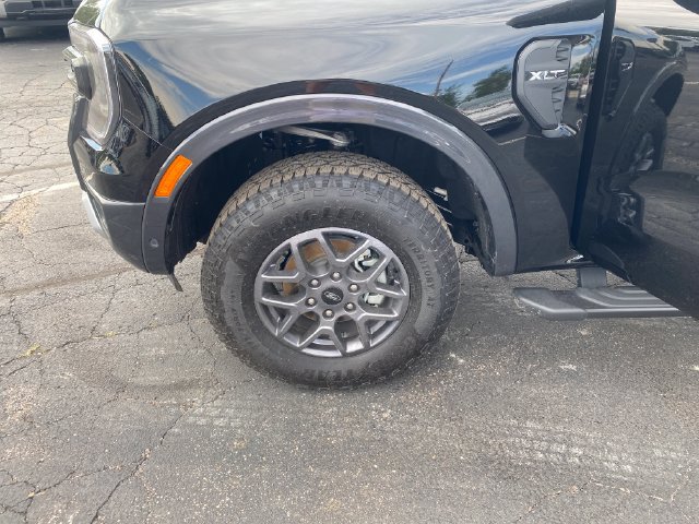 Used 2024 Ford Ranger XLT w/ Technology Package AWD/4WD image 16