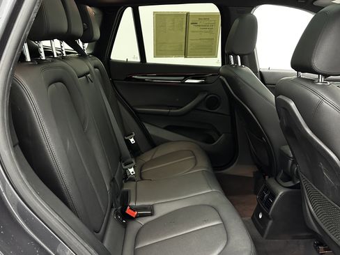 Used 2018 BMW X1 xDrive28i image 34