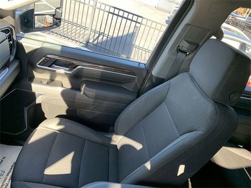 Used 2025 Chevrolet Silverado 2500 LT w/ Trail Boss Package image 29