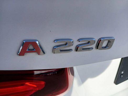 Used 2021 Mercedes-Benz A 220 image 14