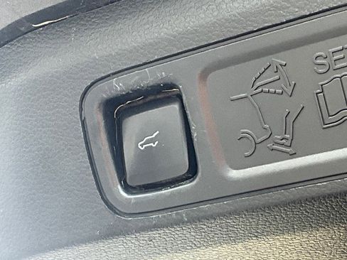 Used 2020 Ford Expedition Limited AWD/4WD image 39