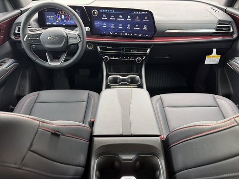 New 2026 Chevrolet Traverse Z71 w/ LPO, Floor Liner Package image 22