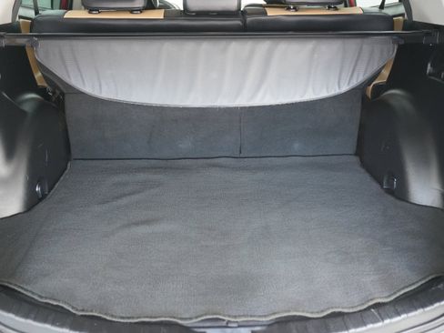 Used 2017 Toyota RAV4 Limited image 28