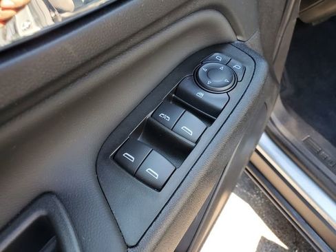 Used 2024 Chevrolet Equinox LT w/ LPO, Floor Liner Package AWD/4WD image 21