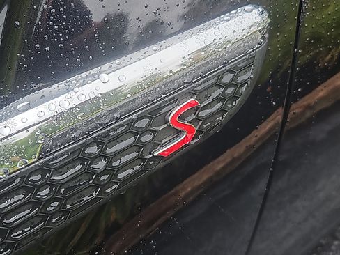 Used 2023 MINI Cooper S FWD image 6