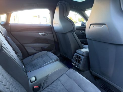 Used 2022 Audi e-tron GT Prestige w/ Prestige Package image 43