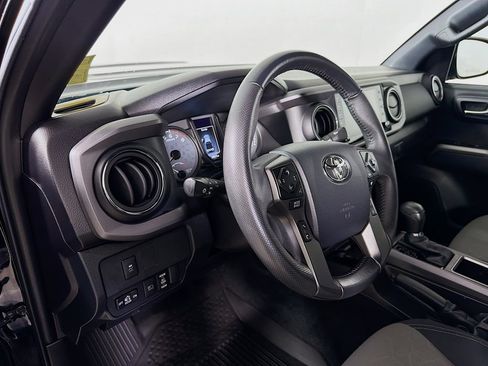 Certified 2023 Toyota Tacoma TRD Sport AWD/4WD image 10