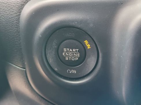 Used 2020 Jeep Wrangler Unlimited Sport AWD/4WD image 23