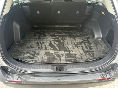 Used 2021 Toyota RAV4 XLE w/ Convenience Package image 13