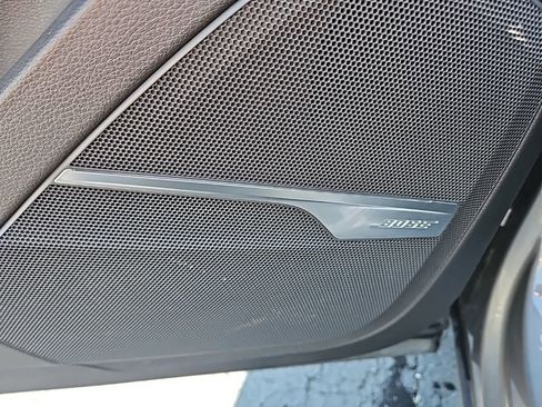 Used 2017 Audi Q7 3.0T Prestige image 13