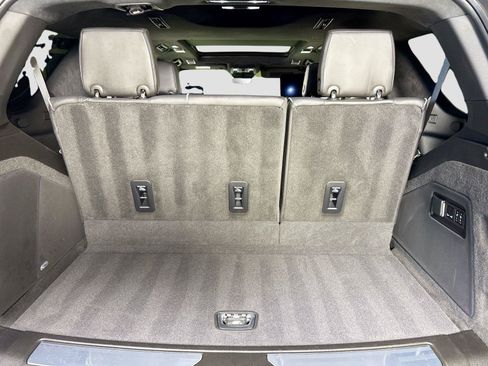 Used 2023 Cadillac Escalade V AWD/4WD image 30