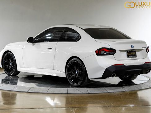 Used 2024 BMW 230i Coupe w/ Convenience Package image 12
