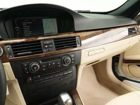 Used 2010 BMW 328i Convertible RWD image 38