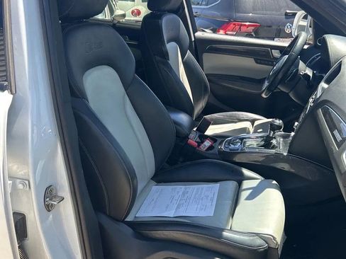 Used 2015 Audi SQ5 Prestige w/ Prestige Package AWD/4WD image 14