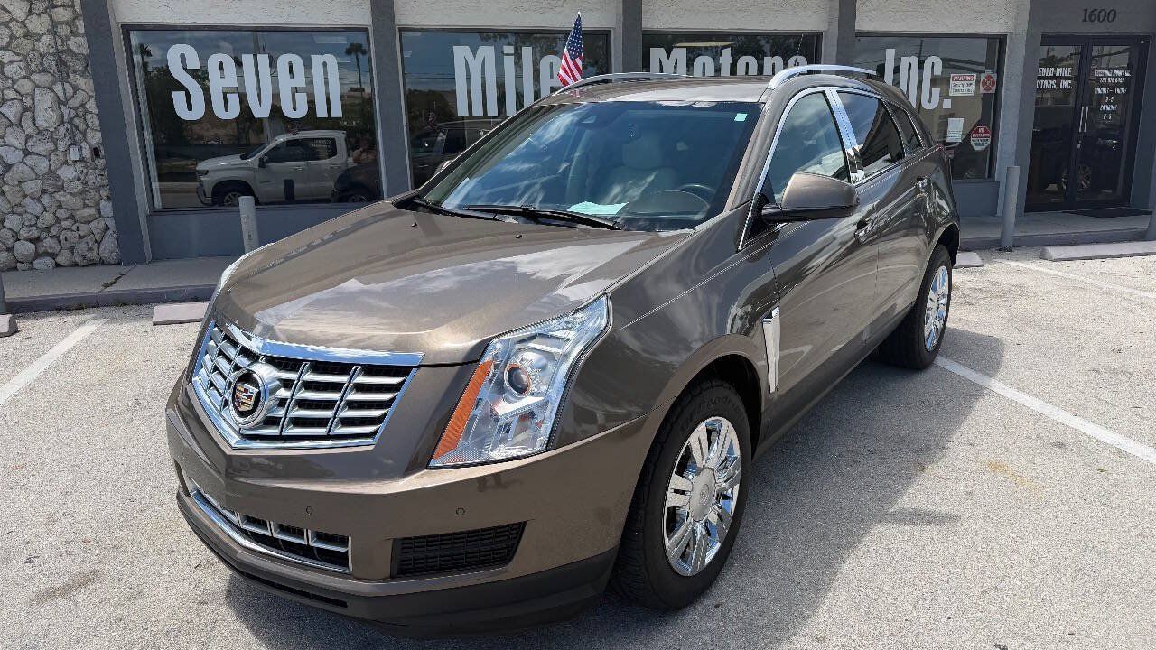 Used 2014 Cadillac SRX Luxury w/ Driver Awareness Package FWD image 1