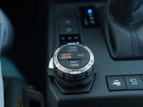 Used 2024 Toyota Tacoma Trailhunter HV 4x4 4dr Double image 49