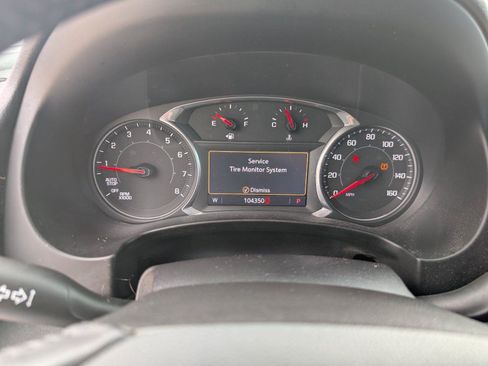 Used 2019 GMC Terrain SLT w/ Preferred Package FWD image 32