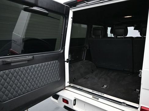 Used 2017 Mercedes-Benz G 63 AMG 4MATIC image 9