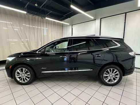 Certified 2023 Buick Enclave Avenir w/ Avenir Technology Package image 9