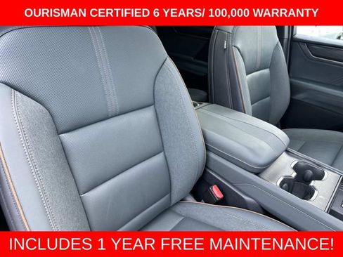Used 2024 GMC Acadia AT4 w/ Super Cruise Package AWD/4WD image 10