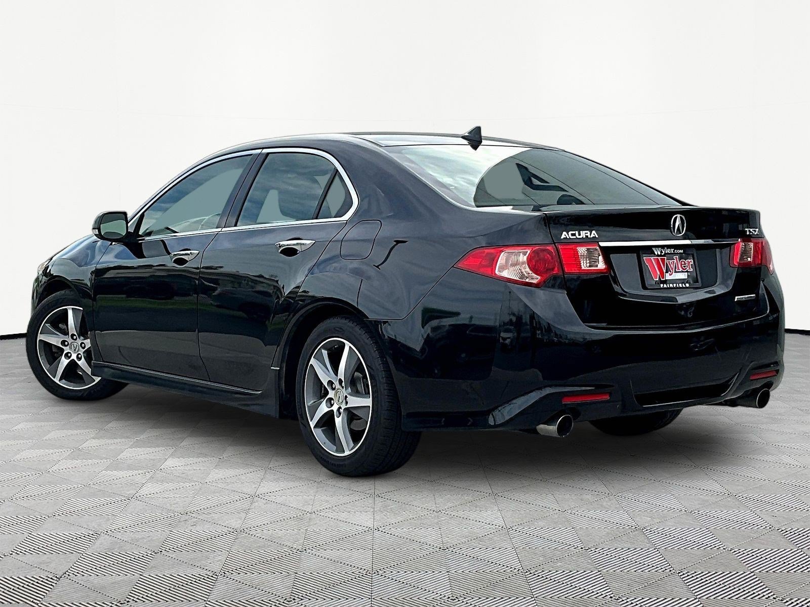 Used 2014 Acura TSX Special Edition FWD image 4