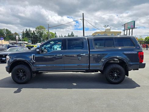 Used 2021 Ford F350 Platinum w/ Tremor Off-Road Package AWD/4WD image 5