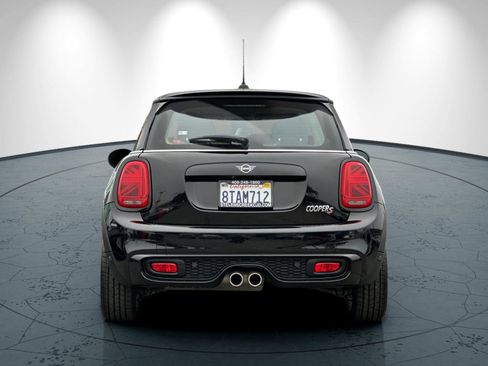 Used 2020 MINI Cooper S w/ Premium Package image 5
