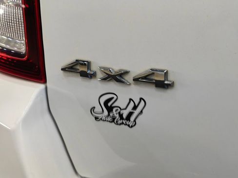 Used 2017 Jeep Compass High Altitude AWD/4WD image 31