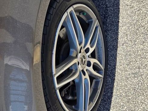 Used 2018 Mercedes-Benz CLA 250 4MATIC image 21