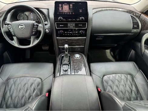 Used 2024 Nissan Armada Platinum w/ Cargo Package image 10