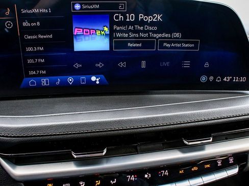 Used 2024 Cadillac XT4 Premium Luxury image 21