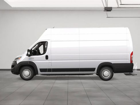 New 2024 RAM ProMaster 3500 w/ Delivery Van Package image 3