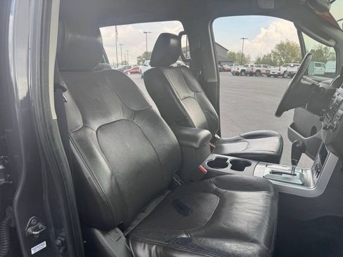 Used 2012 Nissan Pathfinder Silver RWD image 38