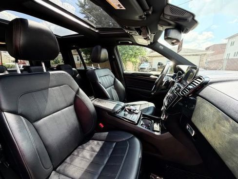 Used 2018 Mercedes-Benz GLS 450 4MATIC image 27