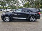 Used 2021 Ford Explorer XLT w/ Equipment Group 202A image 2