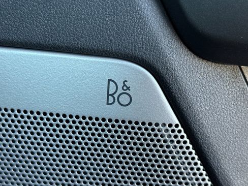 New 2026 Ford F250 Lariat w/ Black Appearance Package image 19