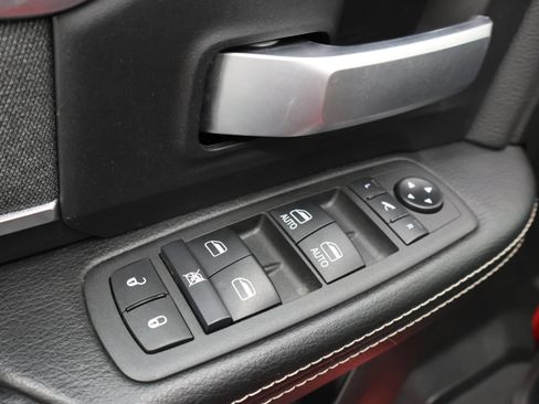 Used 2021 RAM 2500 Big Horn w/ Night Edition AWD/4WD image 41