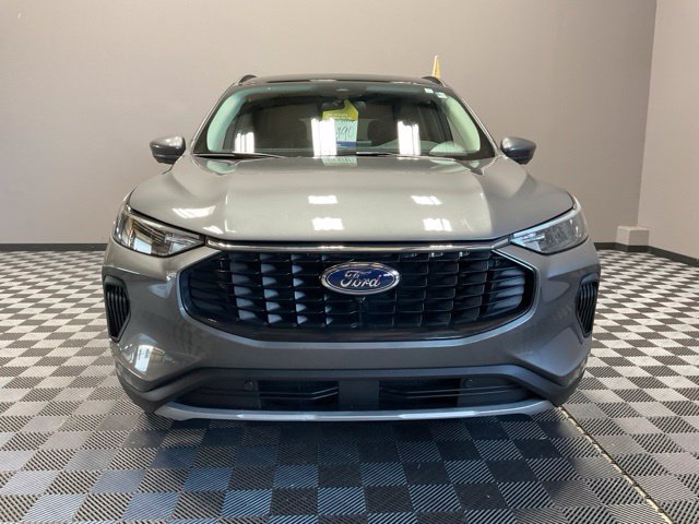 Used 2024 Ford Escape Active w/ Tech Pack #2 AWD/4WD image 4