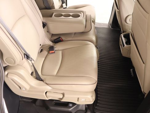 Used 2024 Honda Odyssey Elite image 15