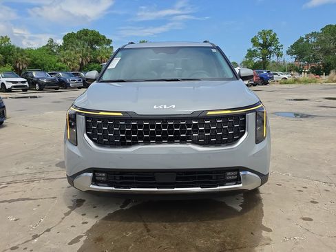New 2026 Kia Carnival SX FWD image 3