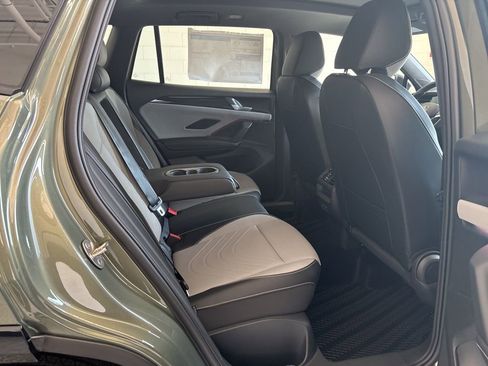 New 2026 Volkswagen Tiguan SE R-Line AWD/4WD image 30