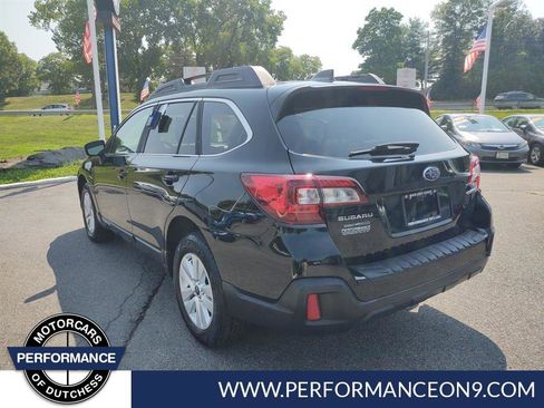 Used 2018 Subaru Outback 2.5i Premium image 5