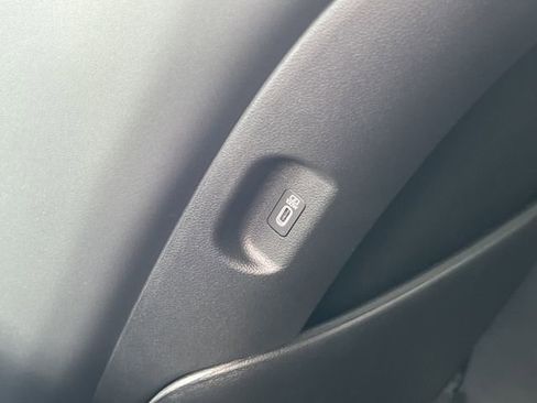 New 2026 Hyundai Palisade FWD Hybrid image 16